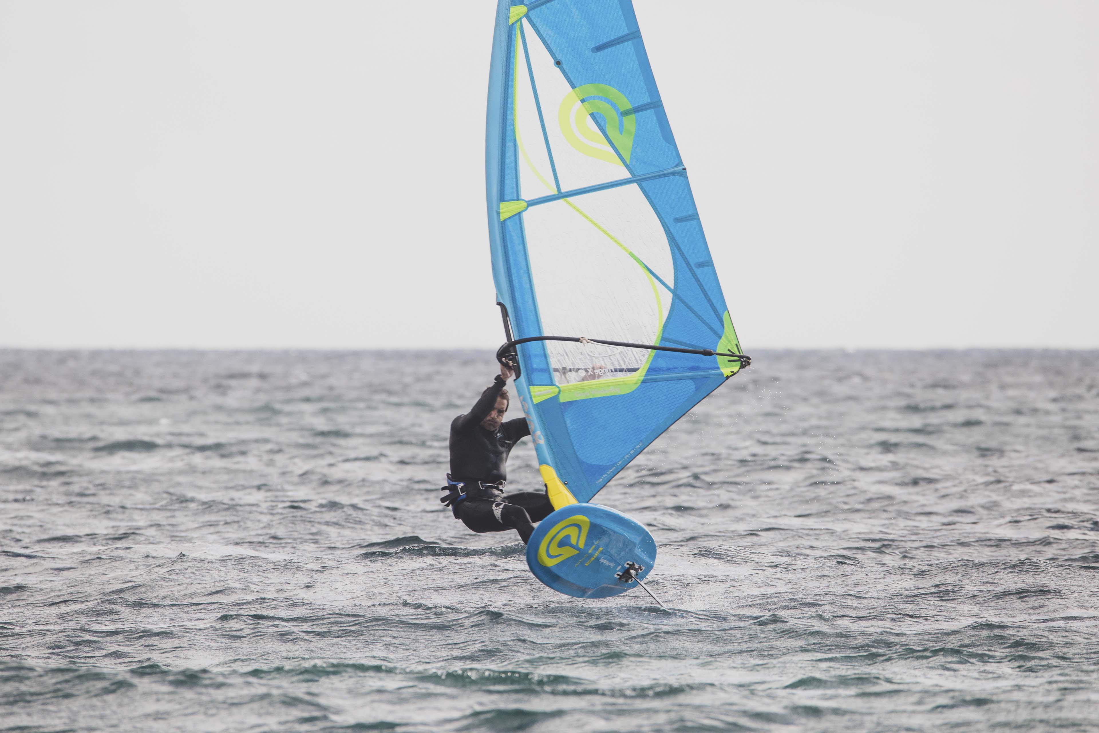 Goya Airbolt Carbon Poil Board