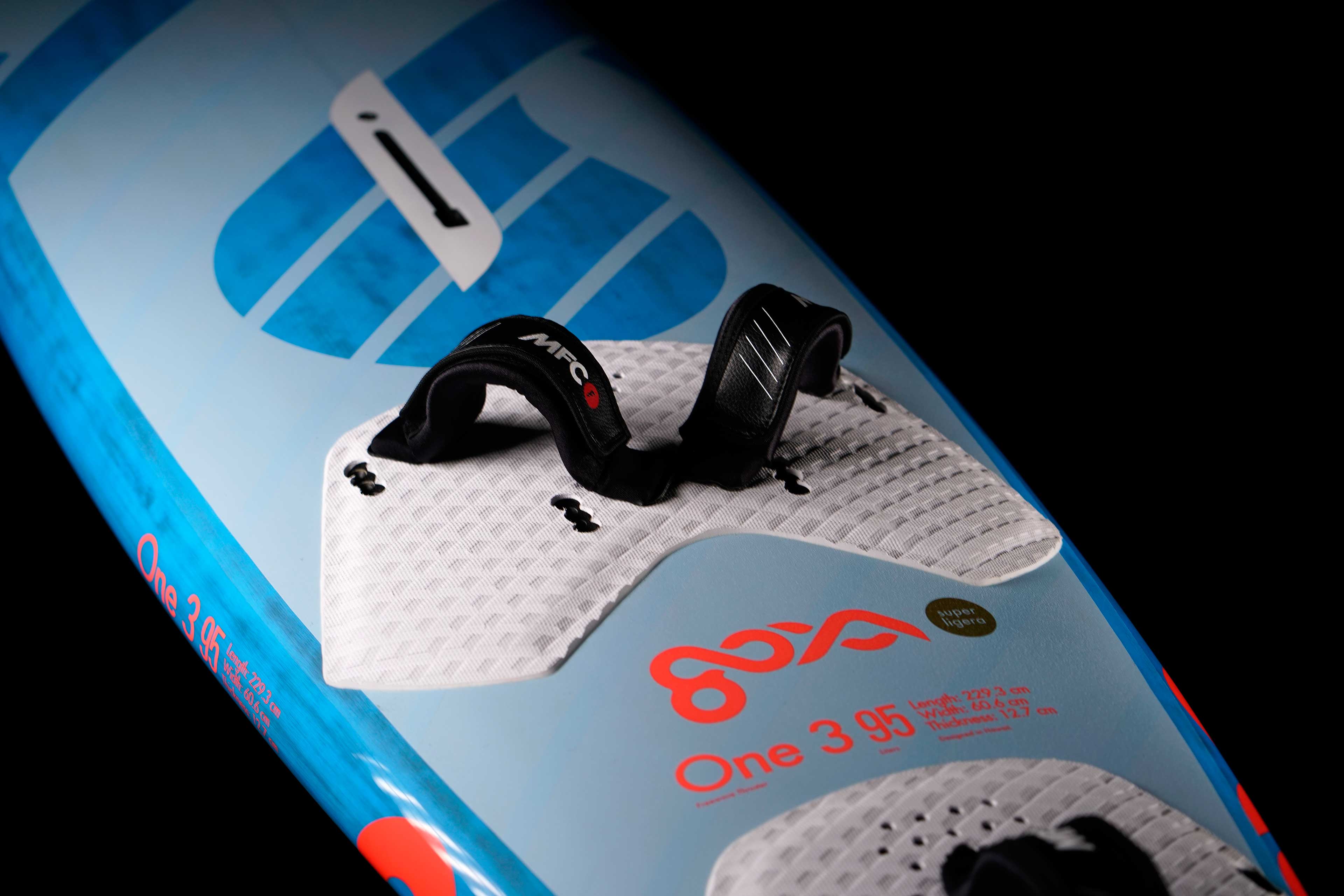 Goya One 3 Carbon Freewave Windsurf Board